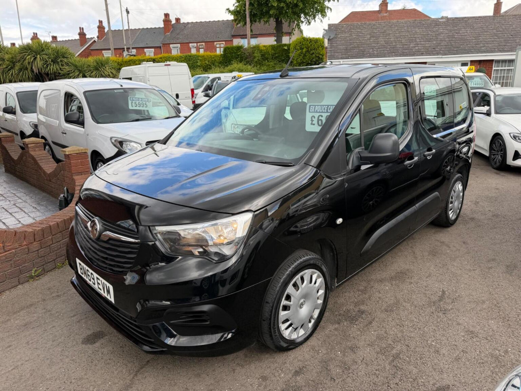 2019 Vauxhall COMBO LIFE