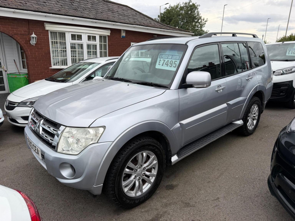 2013 Mitsubishi Shogun